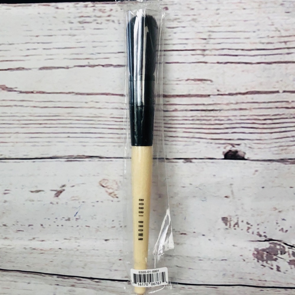 Bobbi Brown Powder Brush